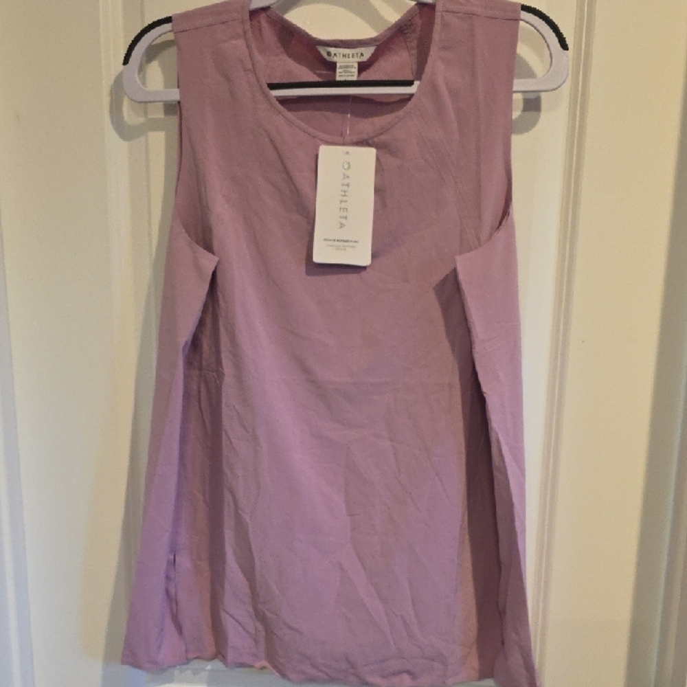 Athleta Lavender Lilac Zephyr Refined Tank Top Large L NWT
